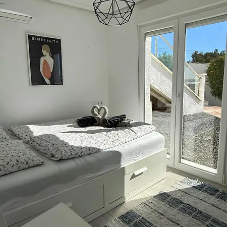 Paradise Quesada Villa