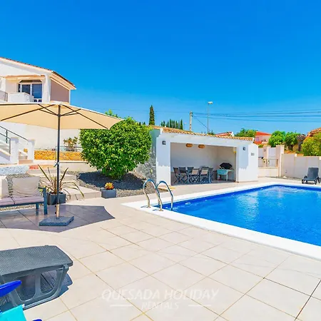 Paradise Quesada Villa